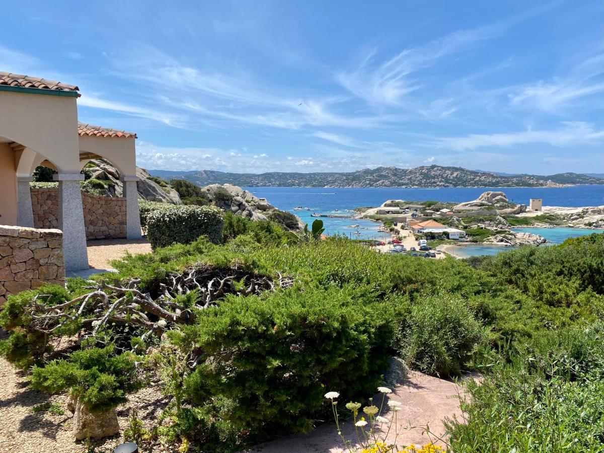 A Punta Tegge Il Mare La Spiaggia Il Tramonto La Maddalena  Kültér fotó
